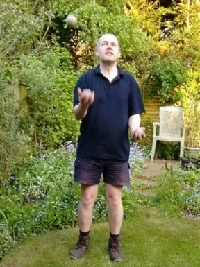 English men looking for love