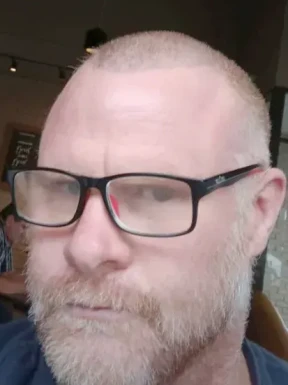 Canadian men looking for love
