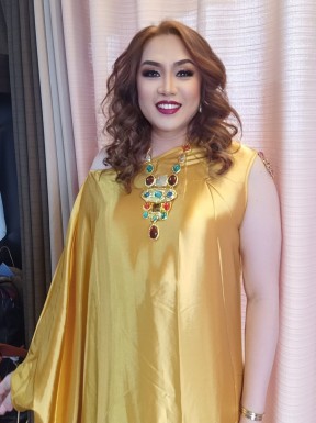 Thai ladyboys for dating / Ladyboys from Philippines for dating